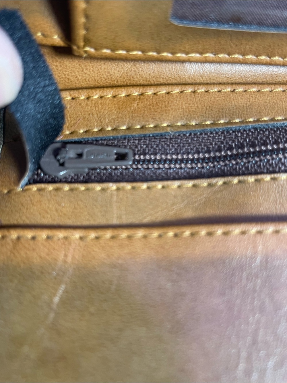 Vintage Gucci Accessory Collection Women's Brown Monogrammed Wallet - Picture 12 of 16